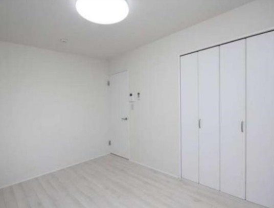 b`CASA　Sakuradai 玄関