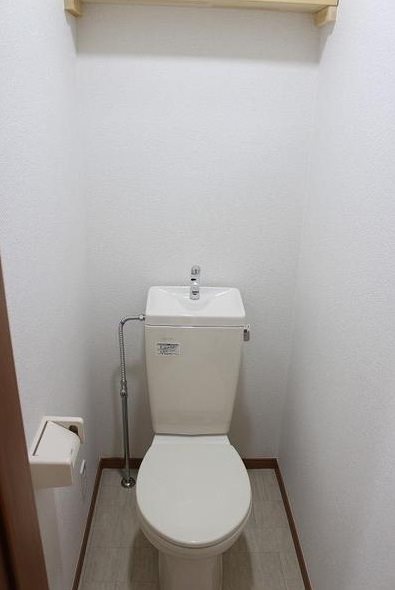 ノイエス目白 トイレ