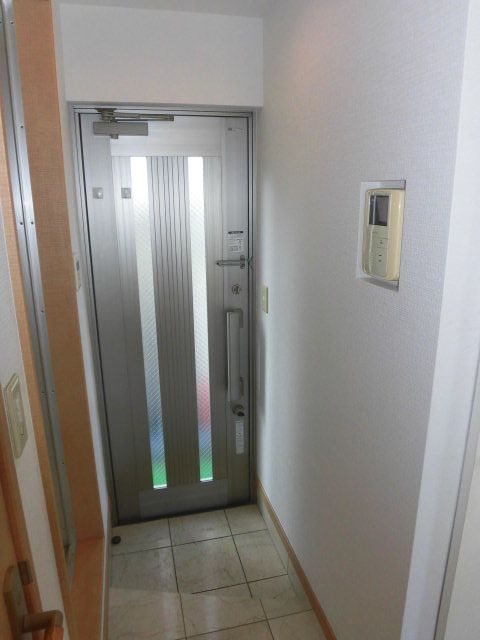 リバティ上板橋 玄関