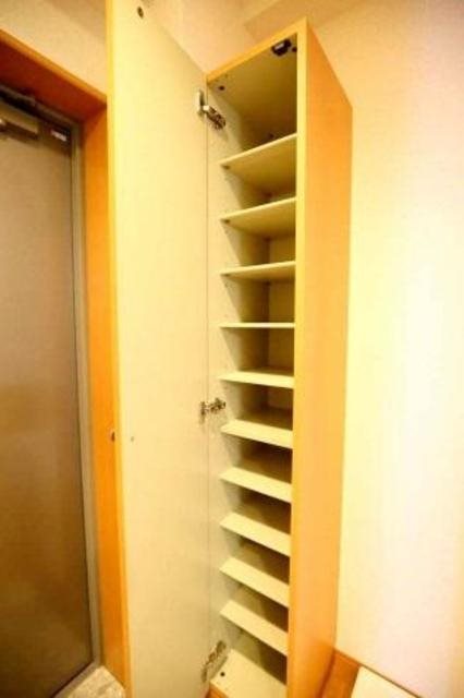 ヴェルト池袋ウエストフォート 収納