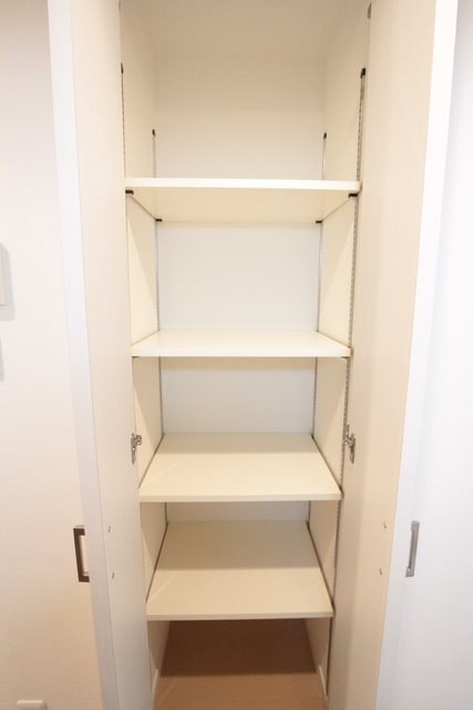 エスパローマ目白 収納