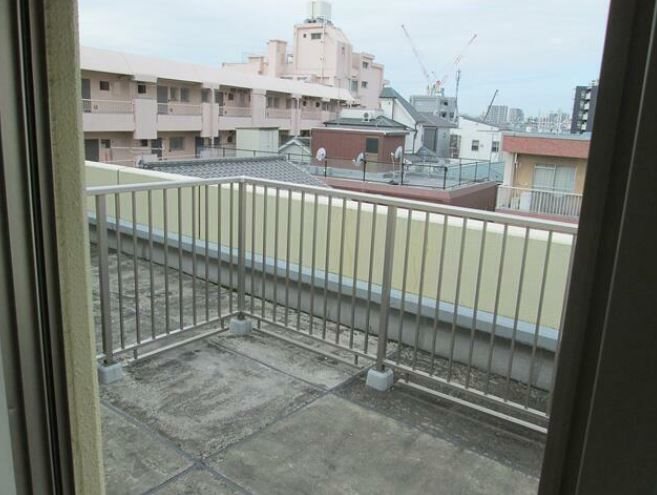 ラフィーヌ上池袋 ベランダ
